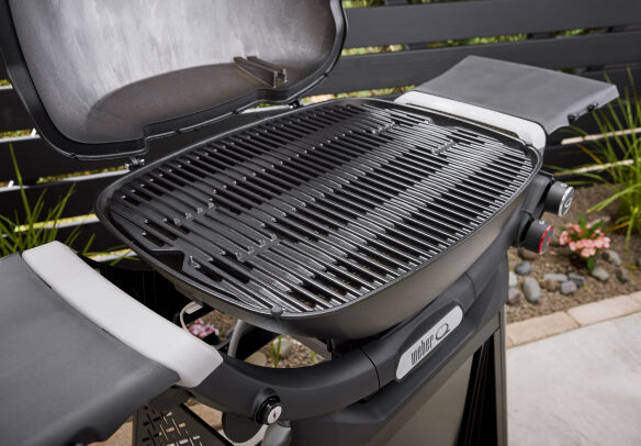 Weber Gasgrill Q 3200N+ mit Premium-Rollwagen Mod.2025